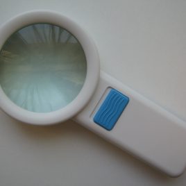 Nagyító, 10X kézi nagyító, 10db leddel TH-7015